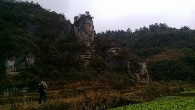 貴陽白云都拉營下水大佛